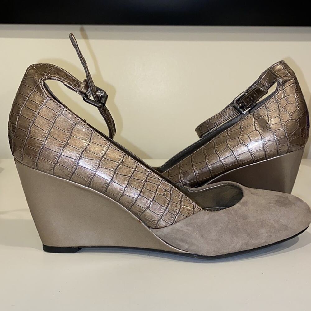 Bandolino Heels